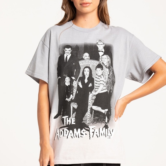 NEW The Adams Family Graphic Tee - Picture 1 of 9